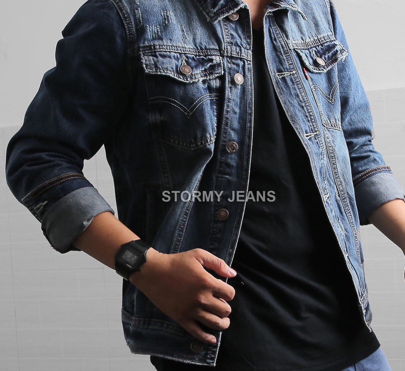 Stormy Cropped Jeans